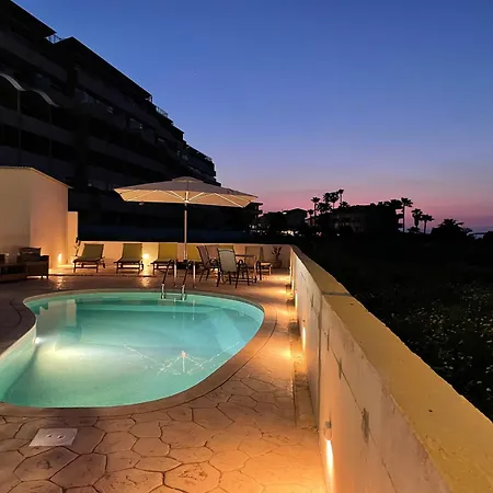 White&blue Luxury Apartment Ialysos (Rhodes)